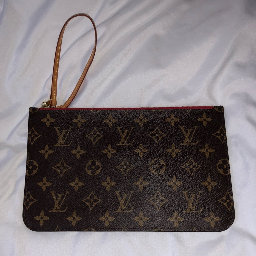 Louis Vuitton Neverfull MM POUCHETTE